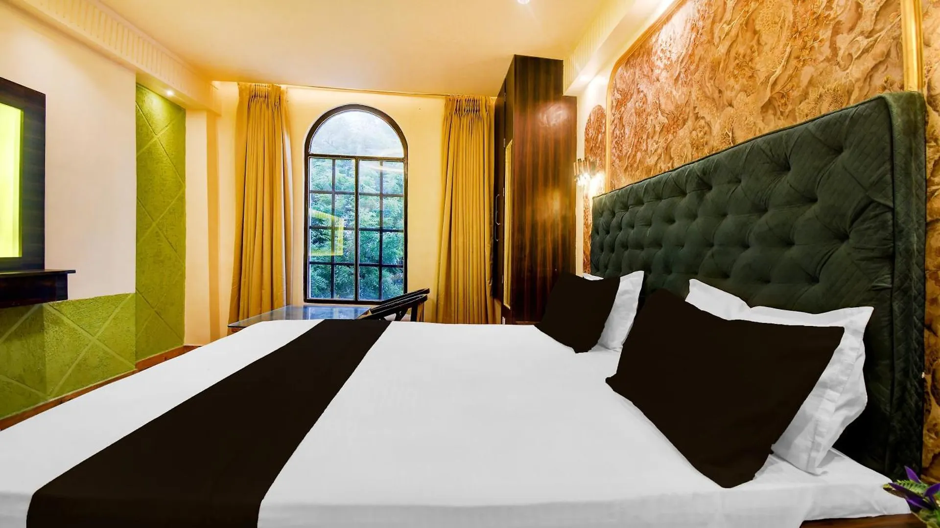 Otel Townhouse Varanasi Railway Junction