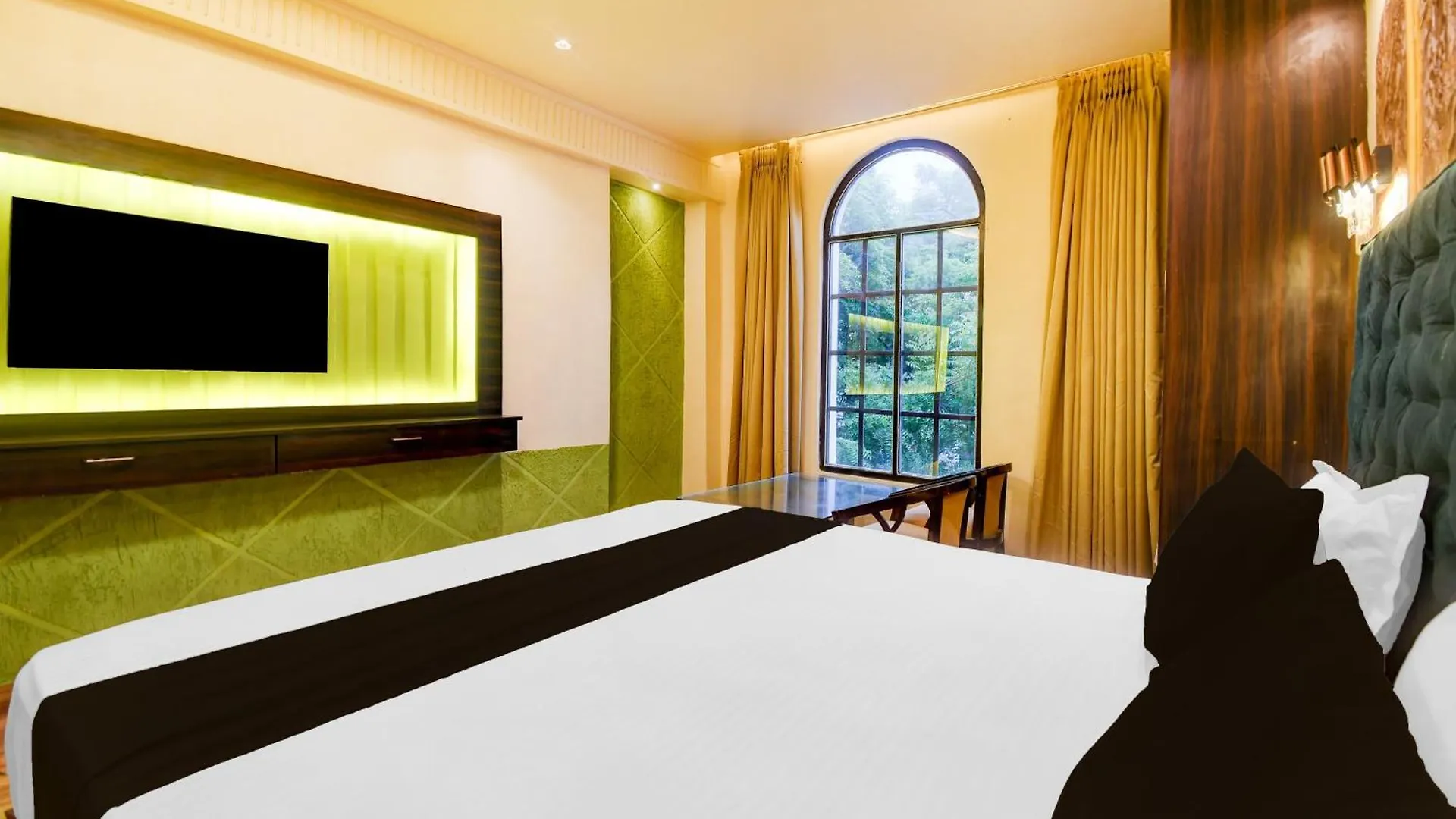 Townhouse Varanasi Railway Junction 4*,  Hindistan